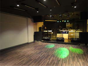 Live Space 428