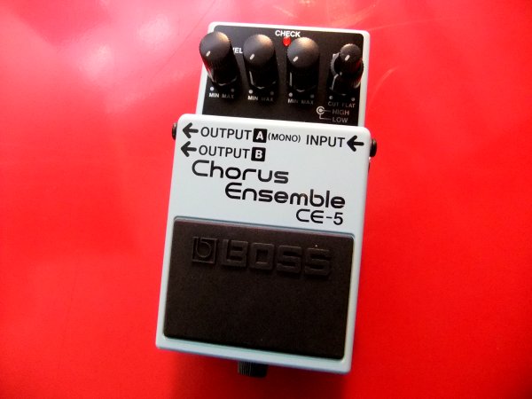 Boss CE-5 ChorusEnsemble